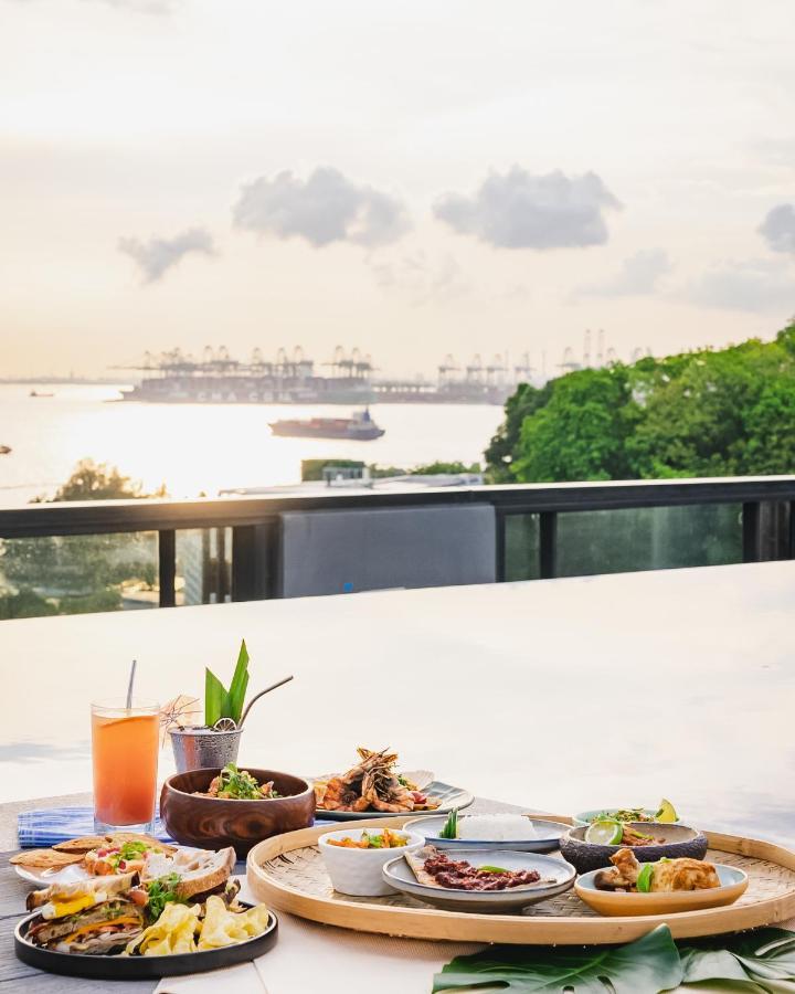 The Outpost Hotel Sentosa By Far East Hospitality (Adults Only) Singapur Exterior foto View from the rooftop bar